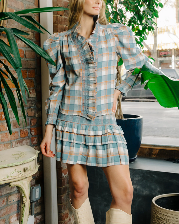 Long-sleeved plaid blouse and pleated skirt set